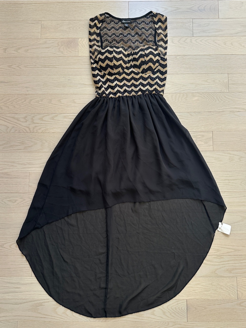 ✨♥️Black and Gold Chevron High-Low Dress Size Medium